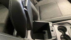 Nissan Qashqai 1.3 DiG-T MH N-Connecta 5dr Petrol Hatchback